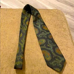 Robert Talbots 100% Silk necktie vintage